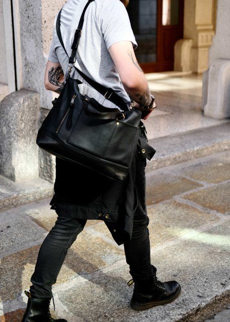Neo Tote 2-05-2-01-2 photo